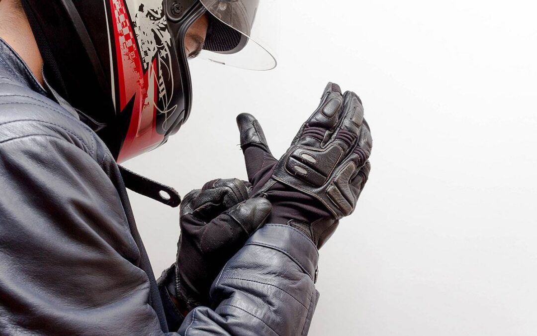 Skórzane rękawice motocyklowe Rebelhorn Rebel – przegląd sportowych modeli wykonany z najwyższej jakości skóry