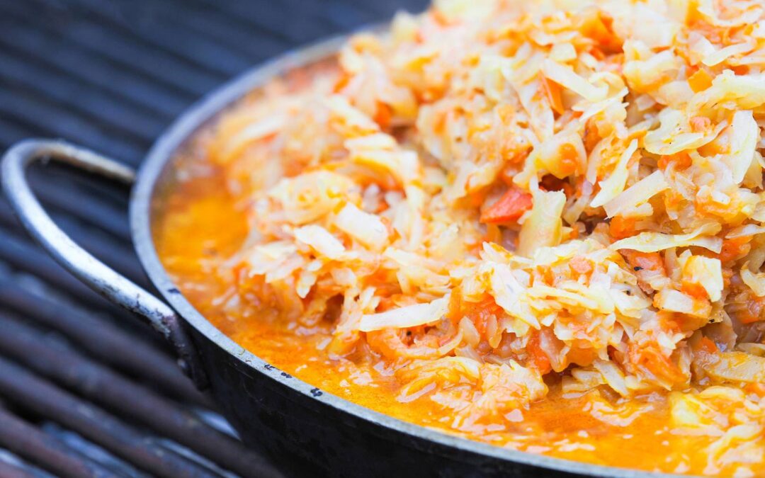 Dlaczego polski bigos zyskuje na popularności w Holandii? Poznaj jego tajemnicę wyjątkowego smaku!