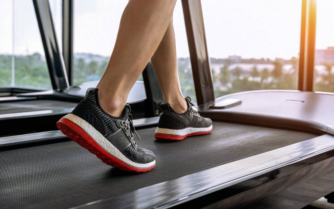 10 powodów, dla których warto codziennie chodzić na bieżni