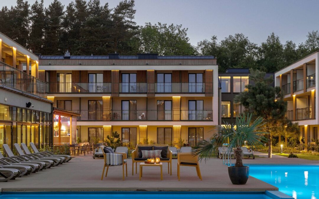 Rodzinne wakacje nad morzem poza sezonem – dlaczego to dobry pomysł?