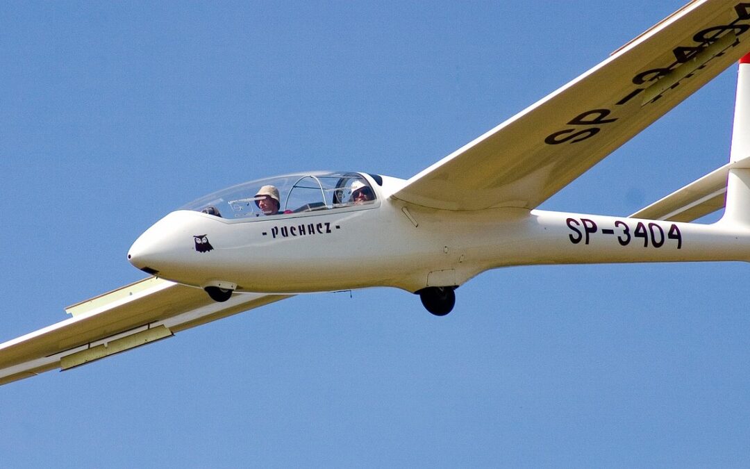 Lot szybowcem na prezent – dla kogo będzie to dobry wybór?