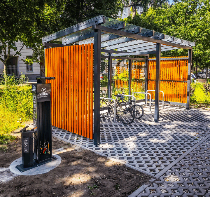 Rozwiązania dla samodzielnej naprawy roweru: stacja naprawy rowerów i jej korzyści