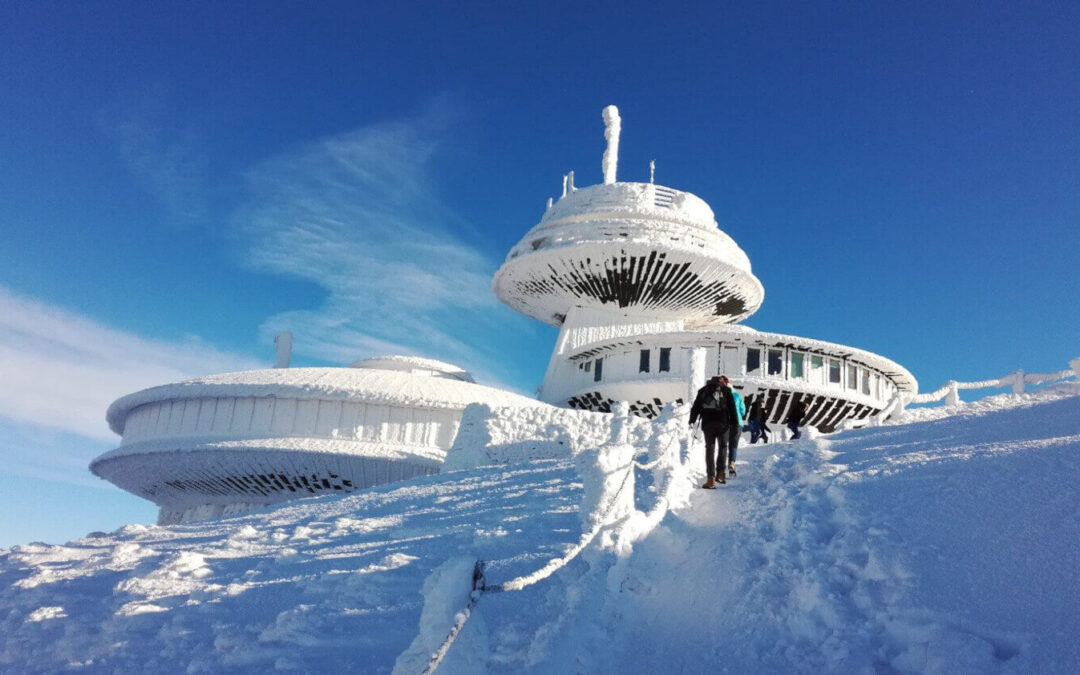 Ferie w Karpaczu 2026 – śnieg, relaks i niezwykłe widoki w sercu Karkonoszy
