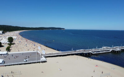 Sopot poza sezonem – dlaczego warto wynająć apartament jesienią lub zimą?