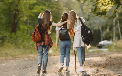 Aktywne wyjazdy dla kobiet: Więcej niż trekking, więcej niż sport