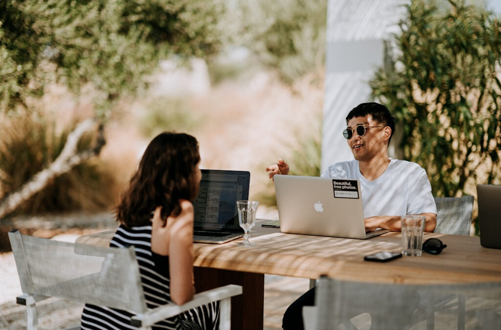 Work & vacation nad Bałtykiem - najlepsze miejsca do pracy zdalnej z widokiem na morze