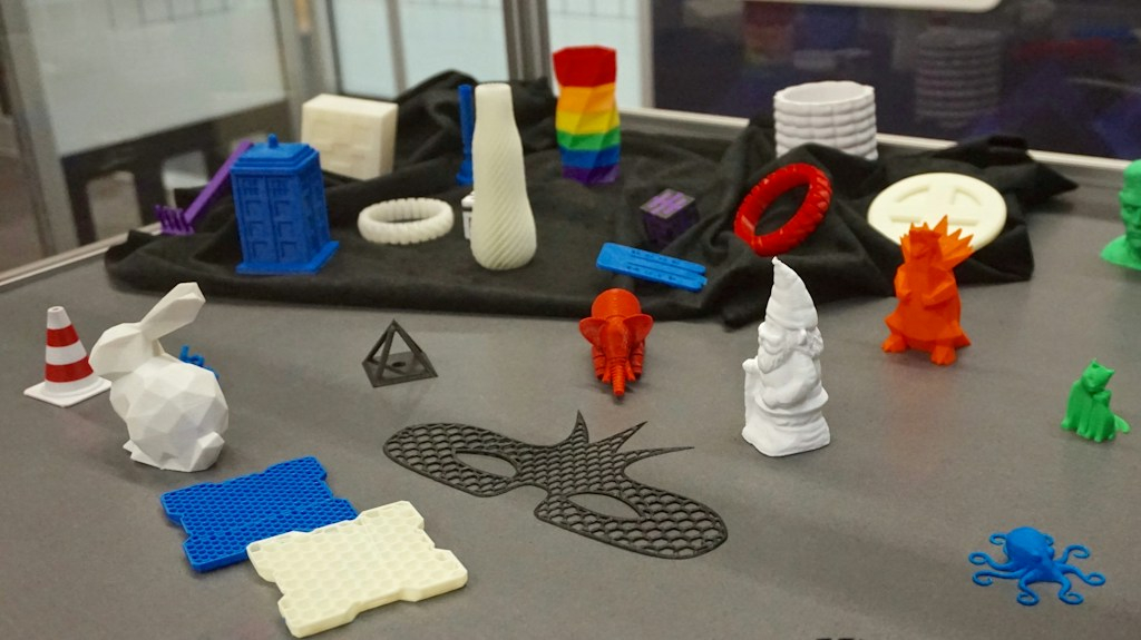 Nowoczesne prototypowanie i druk przestrzenny: Jak opanować PLA i uzyskać perfekcyjne wydruki 3D?